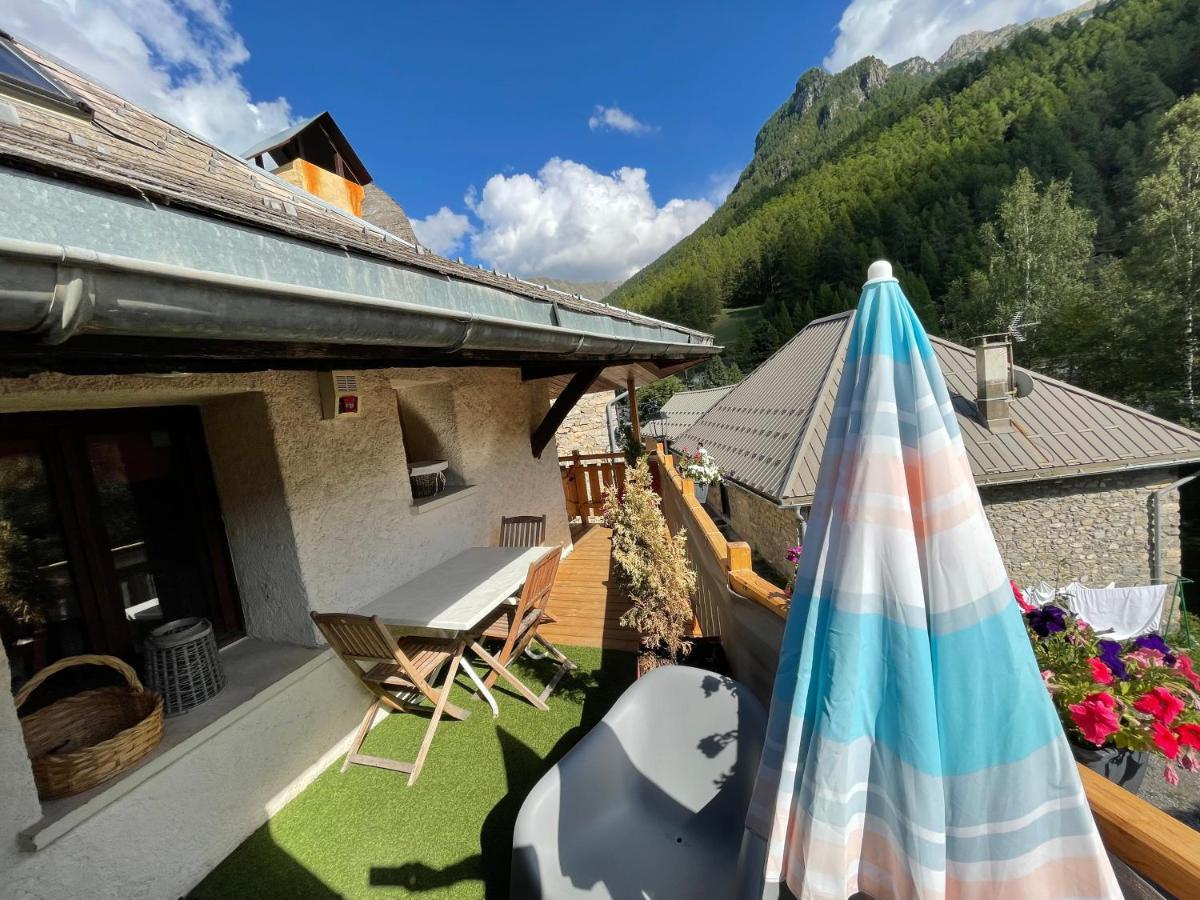 Le Refuge Veritable Cocon Avec Cheminee Les Orres